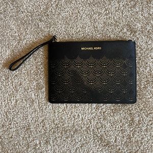 Michael Kors Wristlet
